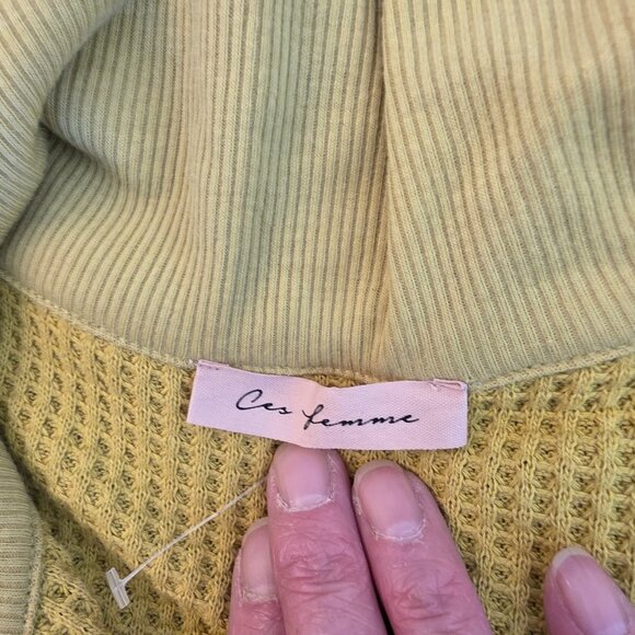 Ces Femme Womens Waffle Knit Top Mustard Green Front Pockets Long Sleeves XLarge - Picture 10 of 14